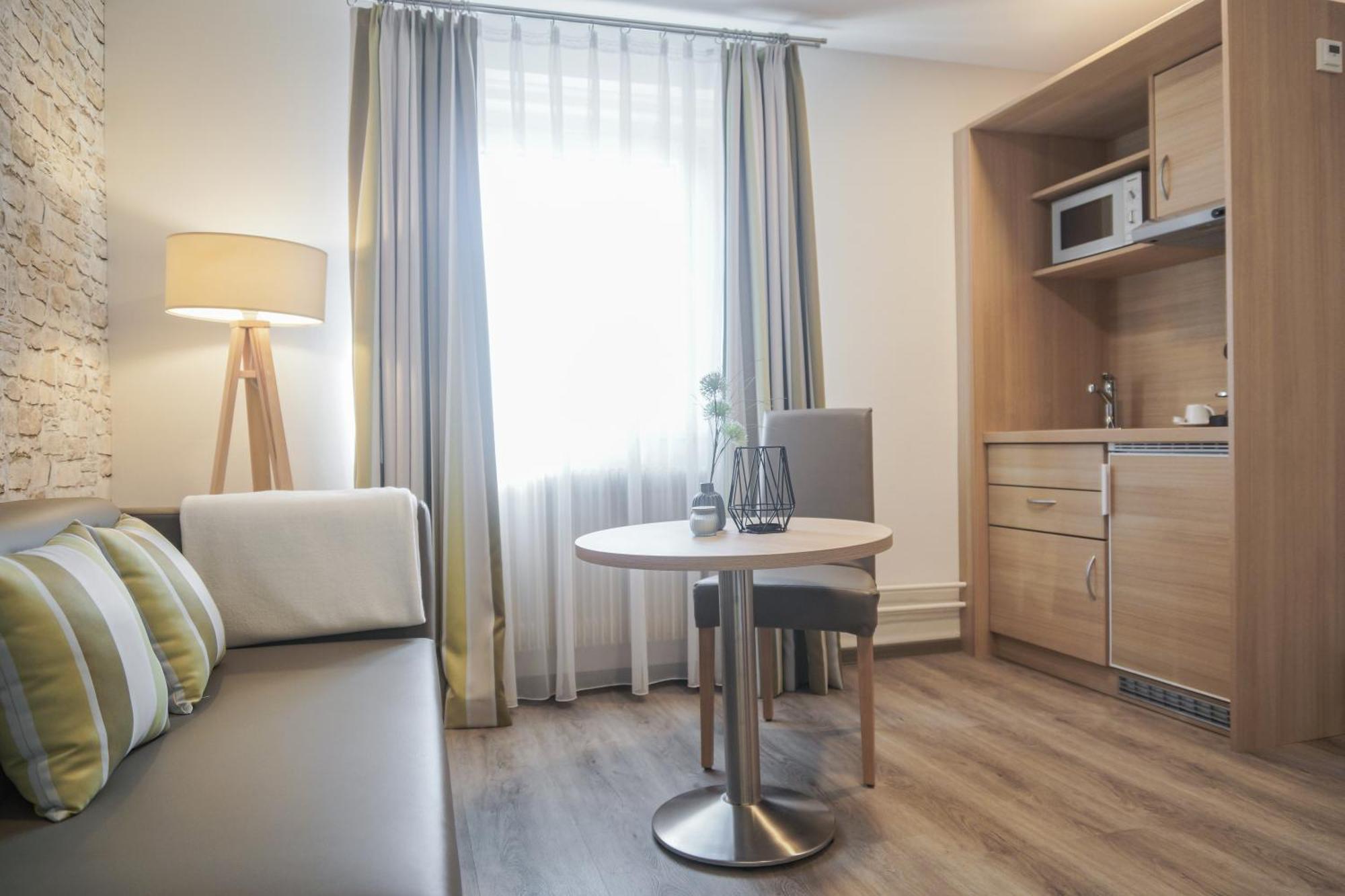 Hotel Garni In Der Breite Albstadt Eksteriør billede