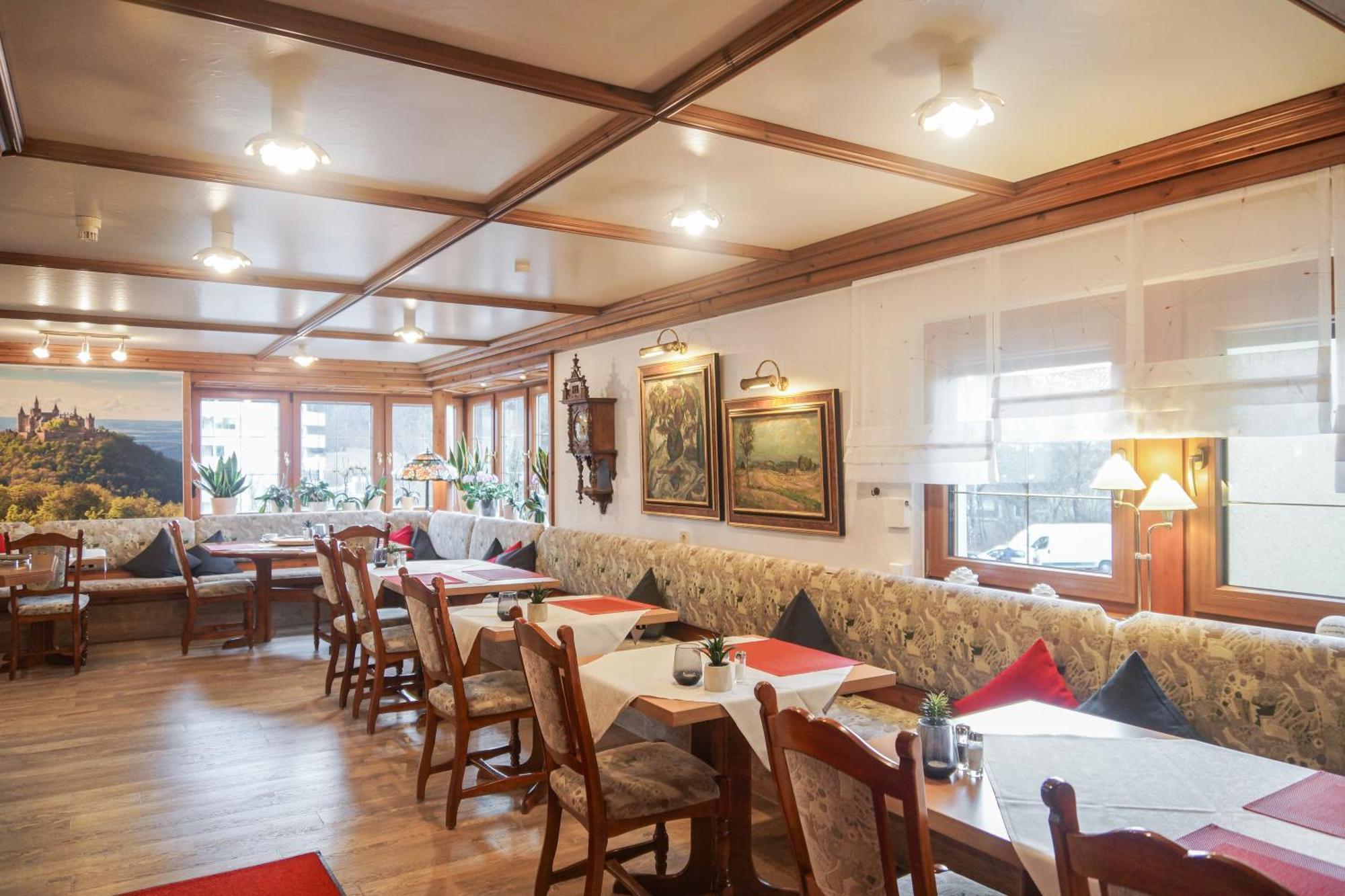 Hotel Garni In Der Breite Albstadt Eksteriør billede