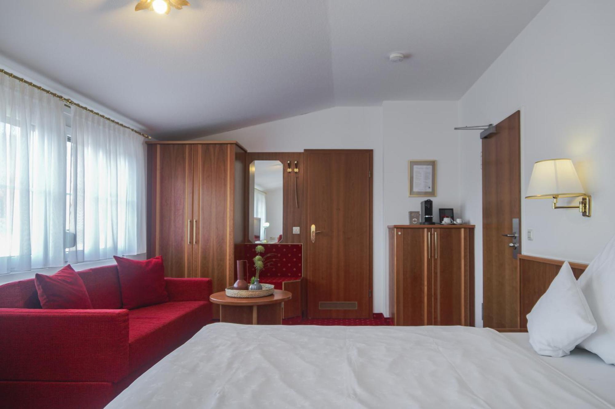Hotel Garni In Der Breite Albstadt Eksteriør billede