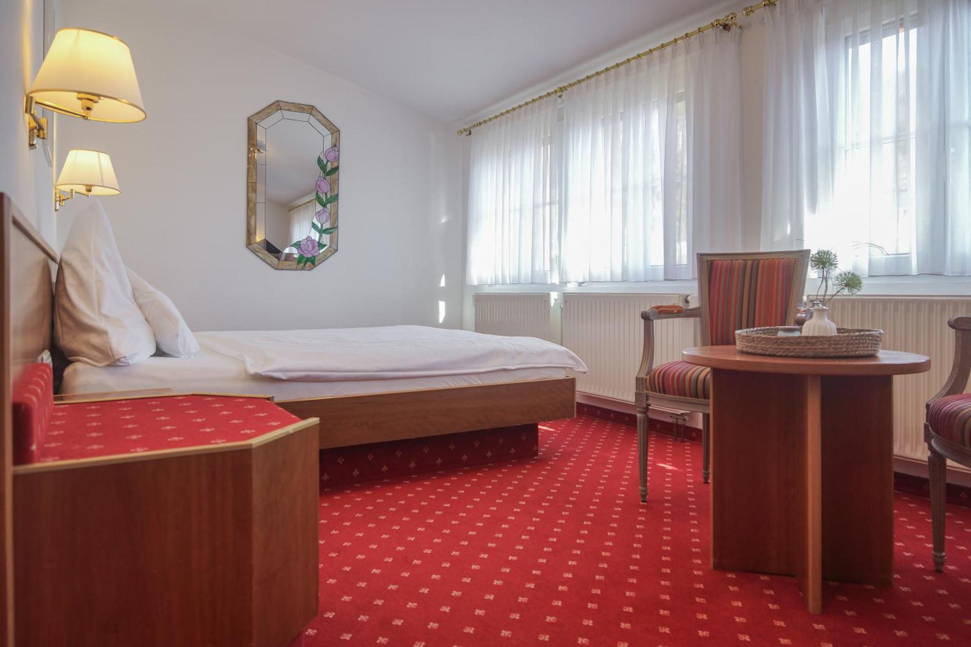 Hotel Garni In Der Breite Albstadt Eksteriør billede