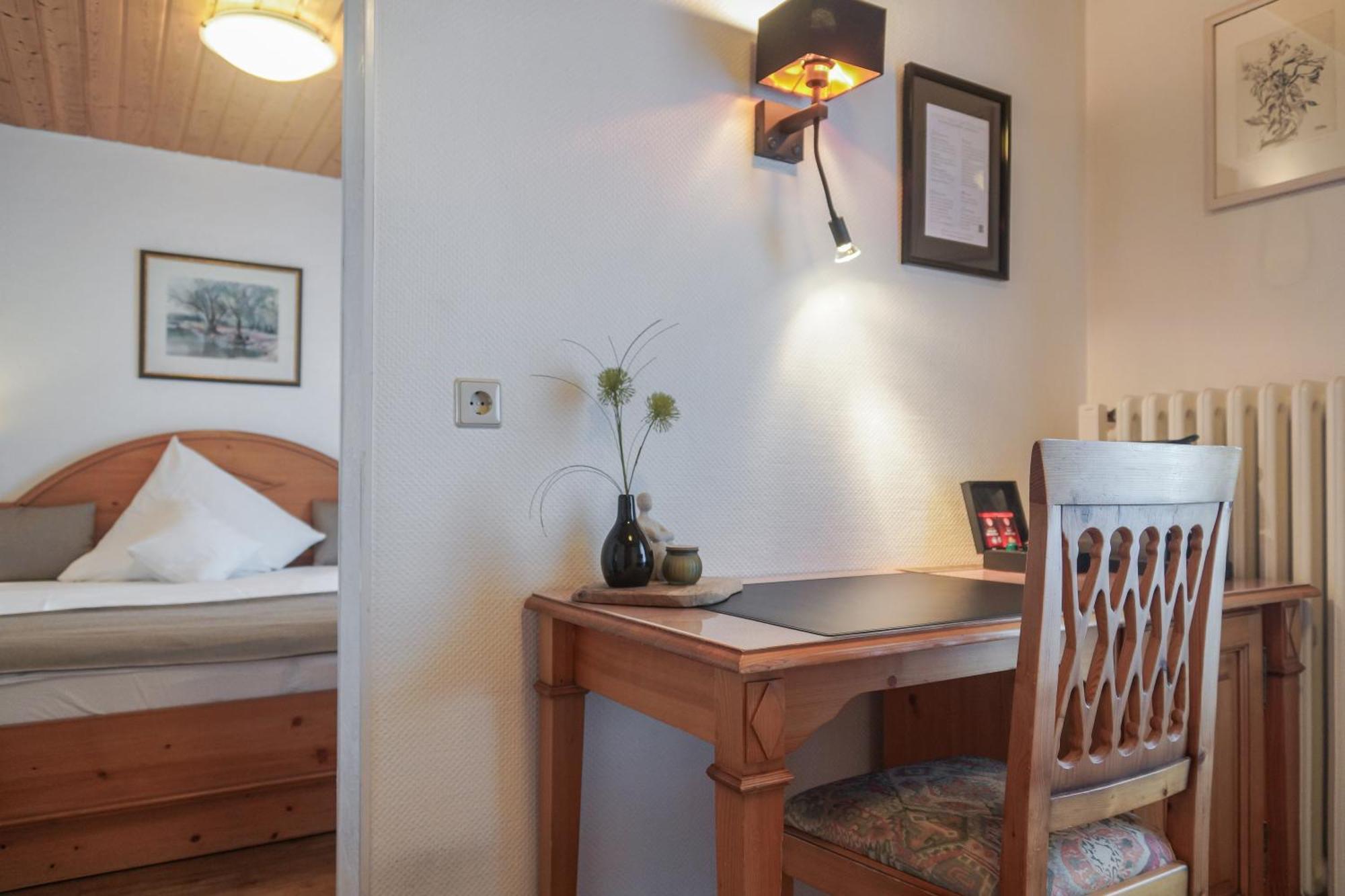 Hotel Garni In Der Breite Albstadt Eksteriør billede